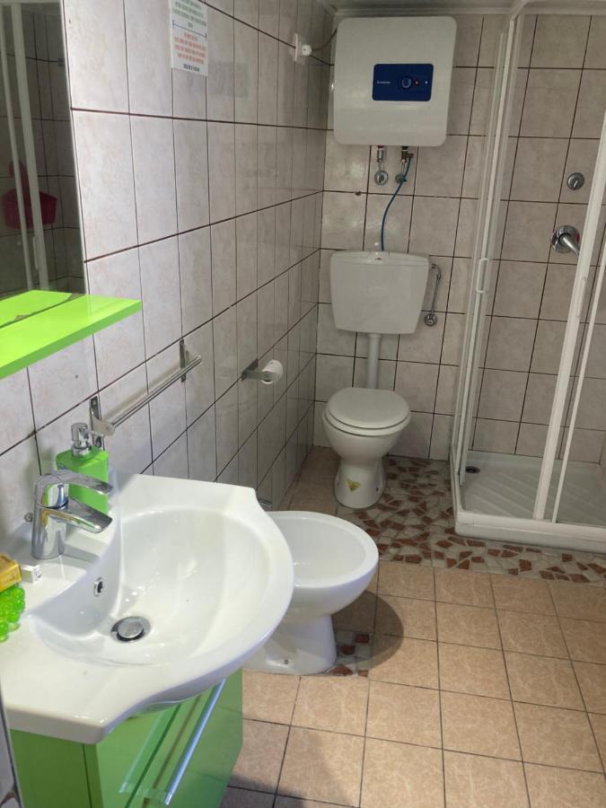 Rio Rest Apartments Риомаджиоре Экстерьер фото