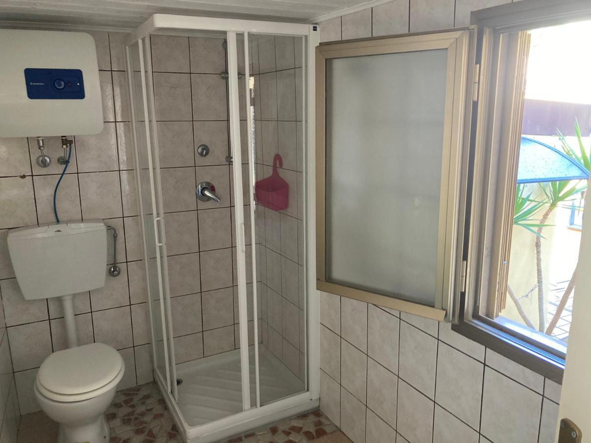 Rio Rest Apartments Риомаджиоре Экстерьер фото